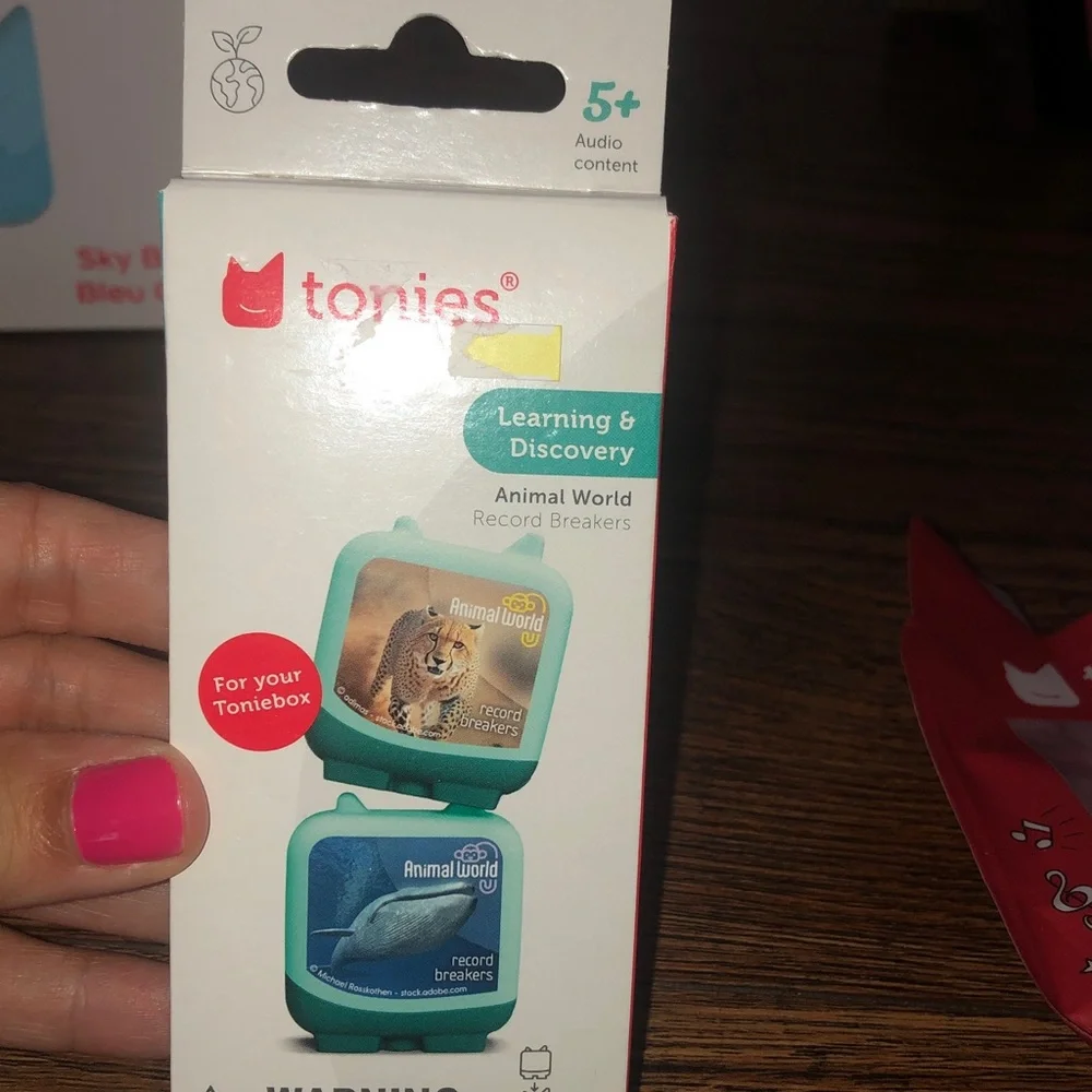 Tonies carry case animal world Jurassic world trolls Toniebox new